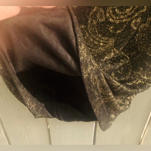 ⭐️🖤 Badgley Mischka Black Gold Long Sleeve Elegant Cocktail Dress-NEOT⭐️⭐️ - Picture 4 of 6